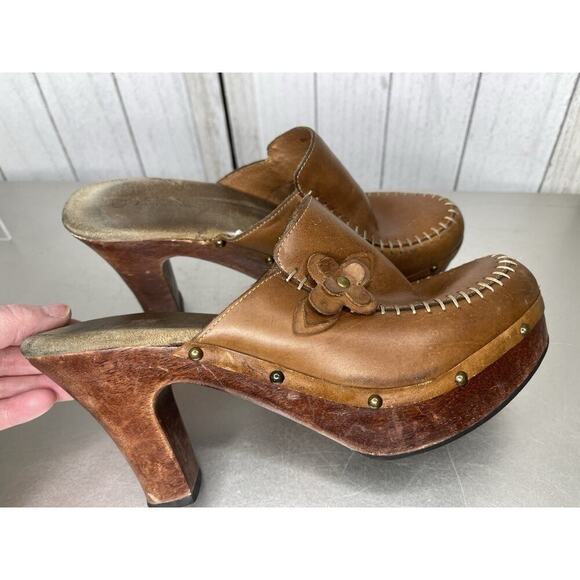 Vintage Y2K Xhilaration Brown Leather Flower Wood Chunky Clog Sandal Size 7.5 - Picture 3 of 5